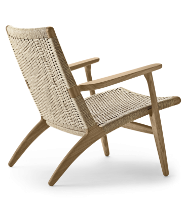 CH25 Lounge chair designed by Hans J. Wegner 