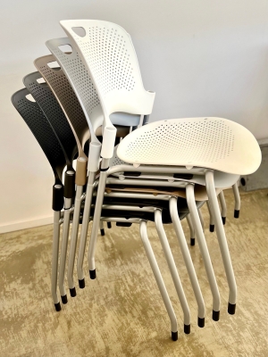 Caper Multipurpose Chair by Herman Miller, Herman Miller Meeting Chair