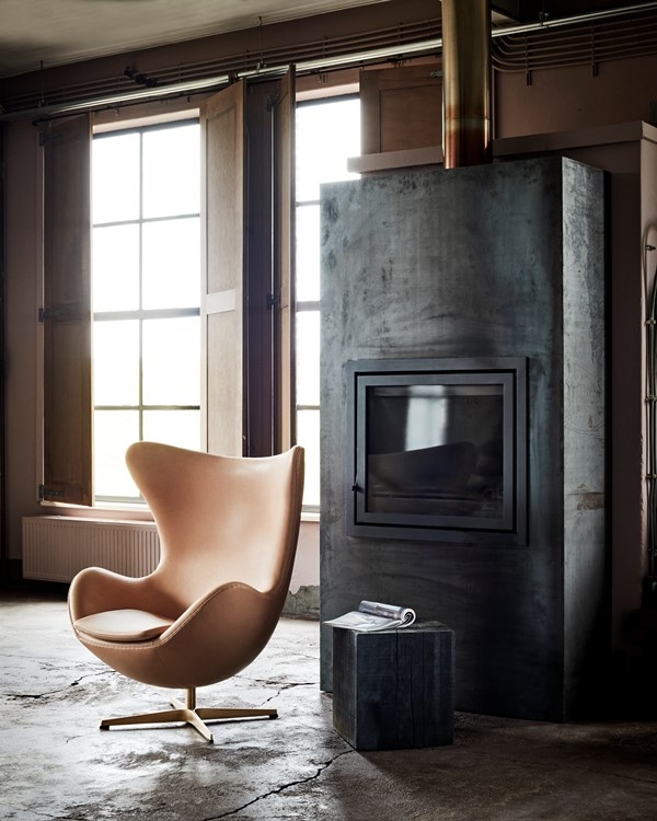 Egg Chair - Special 60th Anniversary edition Fritz Hansen 60th Anniversary special edition Egg chair. Fritz Hansen designed by Arne Jacobsen.