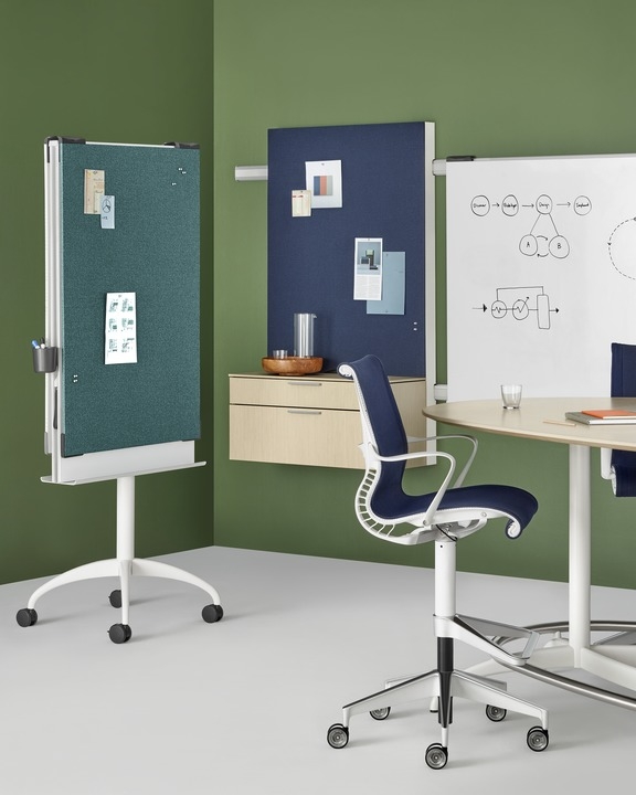 Exclave designed by Gianfranco Zaccai and Continuum, Exclave by Herman Miller, 