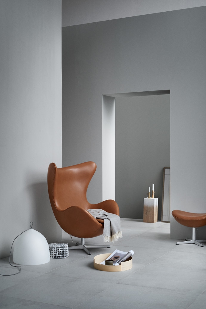 3127 Egg, 3127 Footstool for Egg Chair, Egg Chair Stool Designed by Arne Jacobsen