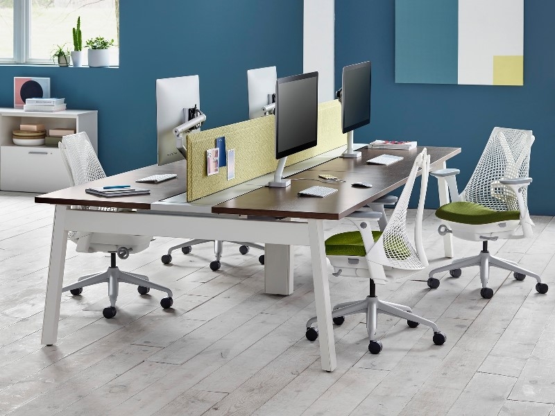 Sayl Work Chair in Studio White with upholstered seat on Fog base Sayl work chair, Herman Miller Y back chair, Herman Miller Yves Béhar chair