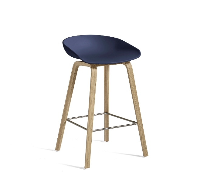 AAS32 Blue shell on matt lacquer oak base, stainless steel footrest AAS32 by Hay, timber legs stool by Hay. Hay AAS, Hay stool