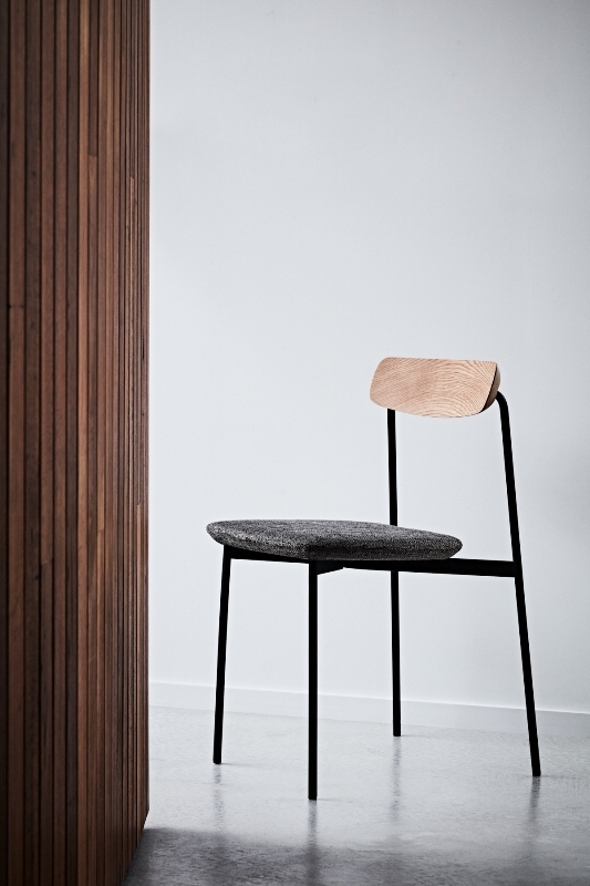 NAU Sia chair with upholstered seat, Sia chair designed by Tom Fereday 