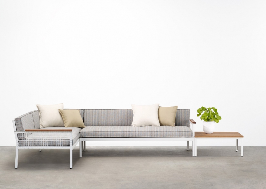 Breeze Modular Breeze outdoor modular by Tait, Tait outdoor modular setting Breeze, Breeze collection by Tait