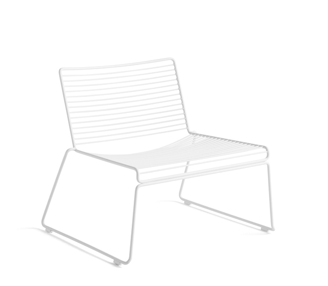 Hee Lounge in White Hee Lounge designed by Hee Welling for HAY, HAY outdoor lounge, Hee collection by Hee Welling HAY