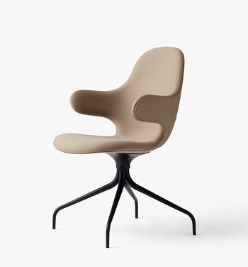 Catch JH2 on Black aluminium base Catch chair designed by Jaime Hayon for &Tradition, Catch dining Chair JH &Tradition