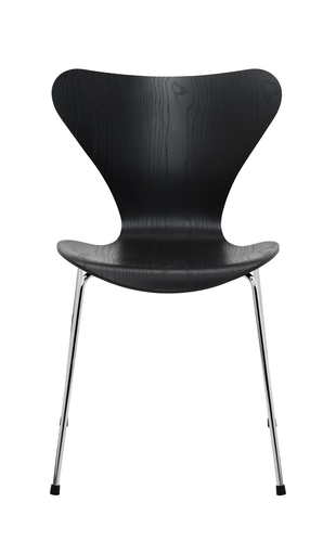 Series 7 Black on Chrome base Series 7 designed by Arne Jacobsen fritz hansen, Series 7 new colours 2020
