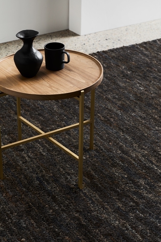 Armadillo_Rugs_Latitude_Desert_Carbon Armadillo Rug Classic collection Desert