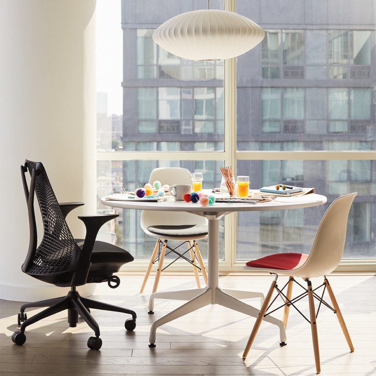 Sayl Chair - Black Sayl chair by Herman Miller deisgned by Yves Behar, Sayl chair inspired by Golden Gate bridge