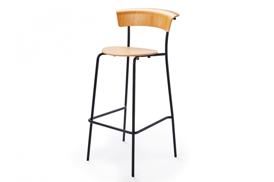 Softply Counter Stool - Oak Softply Counter Stool designed by Adam Goodrum for NAU