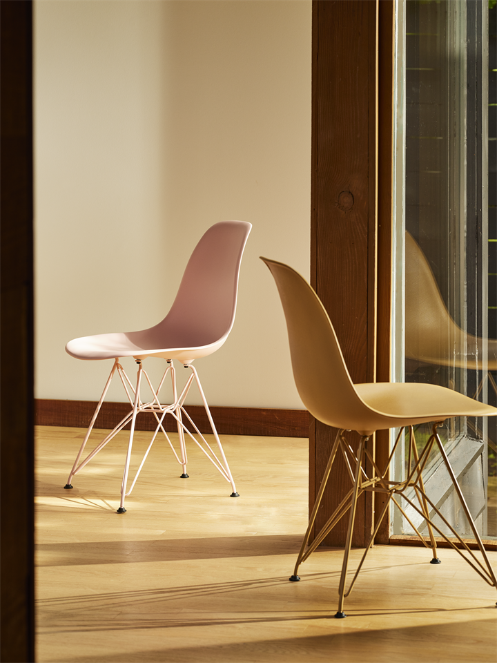 Eames Moulded Plastic Side Chair - Powder Pink & Toffee