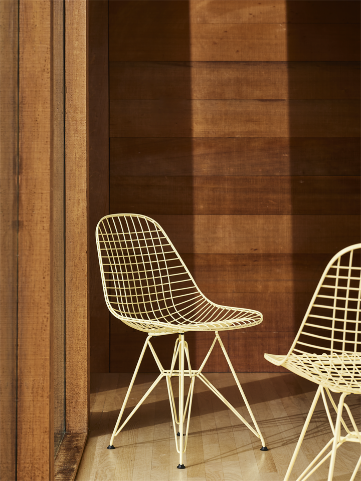Eames Wire Chair - Powder Yellow Eames Wire Chair - Powder Yellow