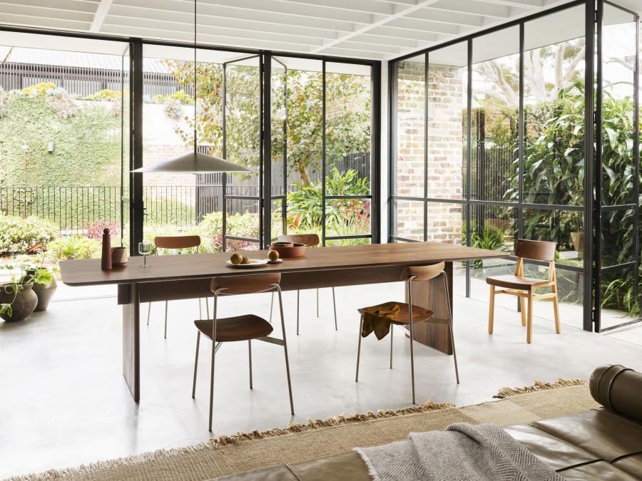 Sia Dining Chair with Nami Dining Table Sia Dining Chair with Nami Dining Table