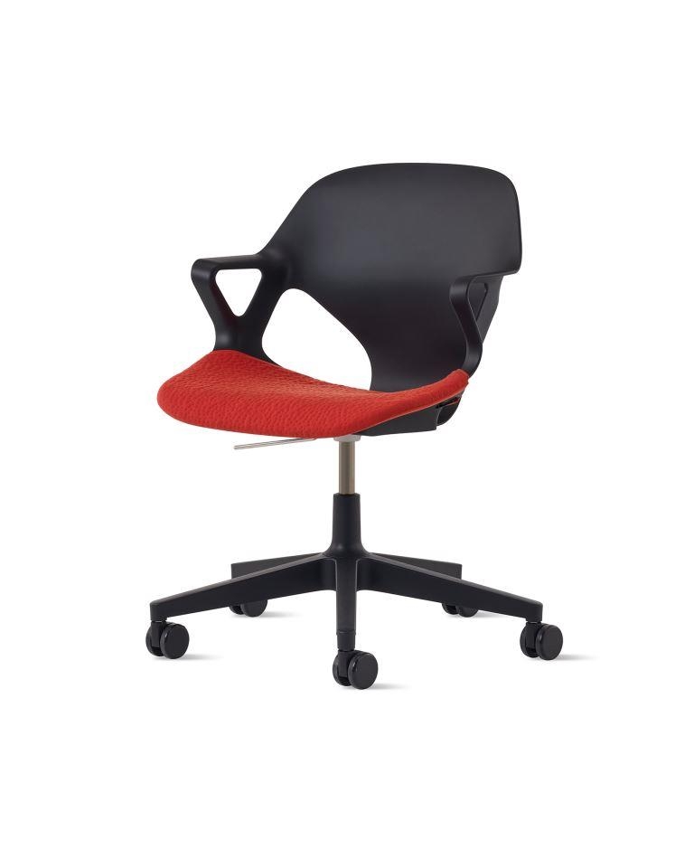 Zeph Chair with arms Black, Blaze Seat