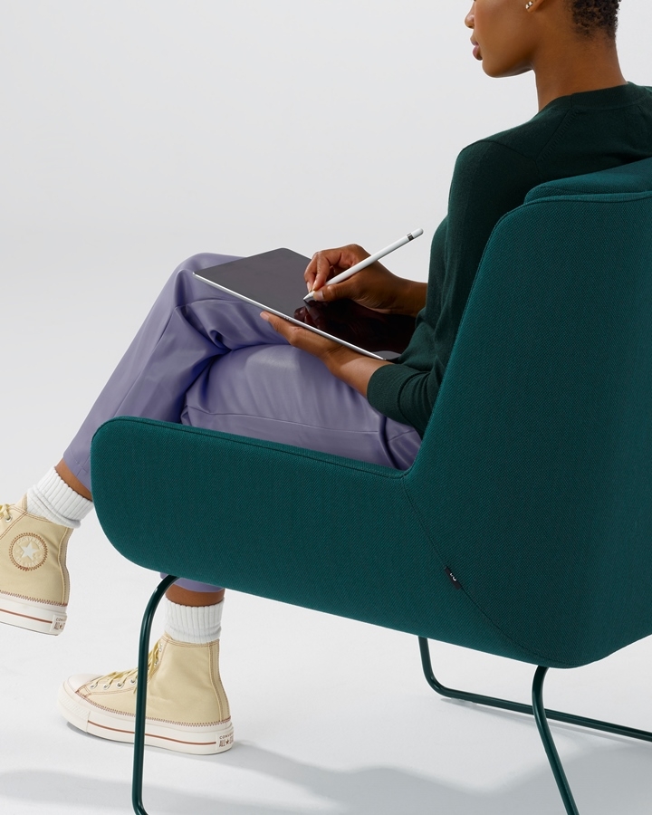 Hush Chair HULOBSL_Kvadrat Steelcut Trio 3 976_RAL6005 Hush Chair by NaughtOne, NaughtOne commercial furniture