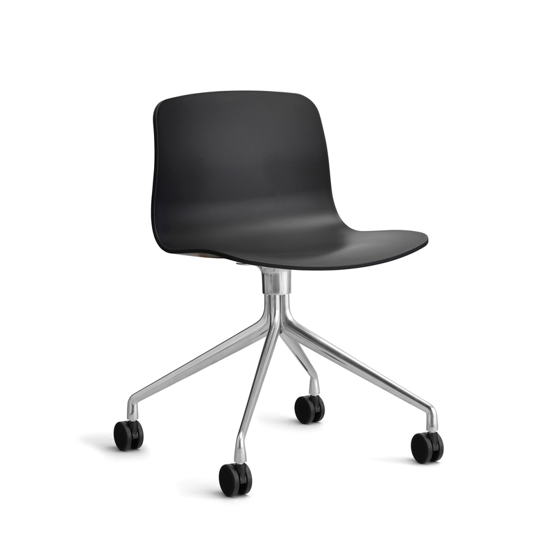 AA141-D168-AA51_AAC 14 black 2.0 shell_polished aluminium base About A Chair collection by HAY designed by Hee Welling