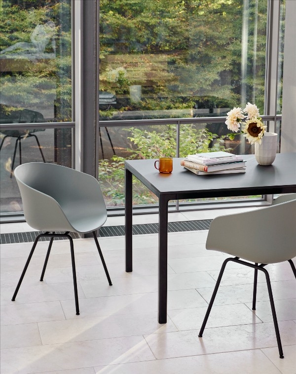 AAC 26 dusty blue 2.0 black base_T12 black linoleum About A Chair collection by HAY designed by Hee Welling