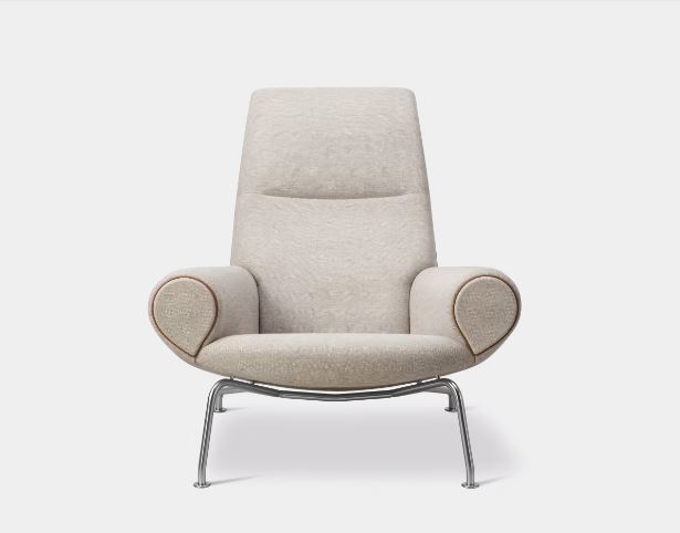 Queen Chair designed by Hans J. Wegner, Fredericia furniture 