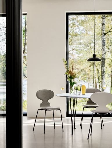 Superellipse Table designed by Piet Hein & Bruno Mathsson, Fritz Hansen Suprellipse Table 