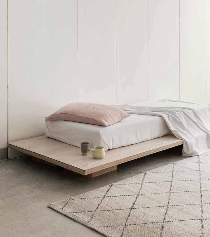 A&Co_LatitudeCollection_BerberKnot_Atlas_Limestone_Insitu09-XL.jpg Thumbnail