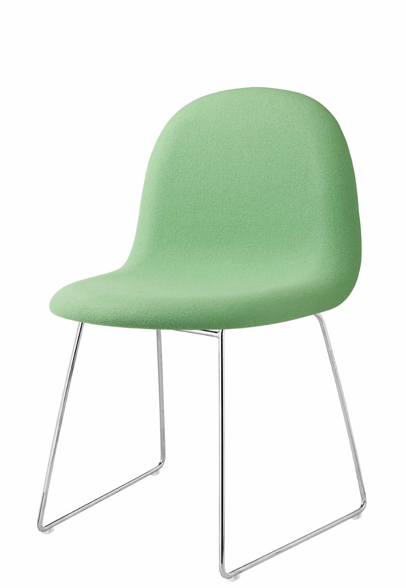 gubi_chair_fully_upholstred_green_crome_sledge_base_front_72_dpi.jpg Thumbnail