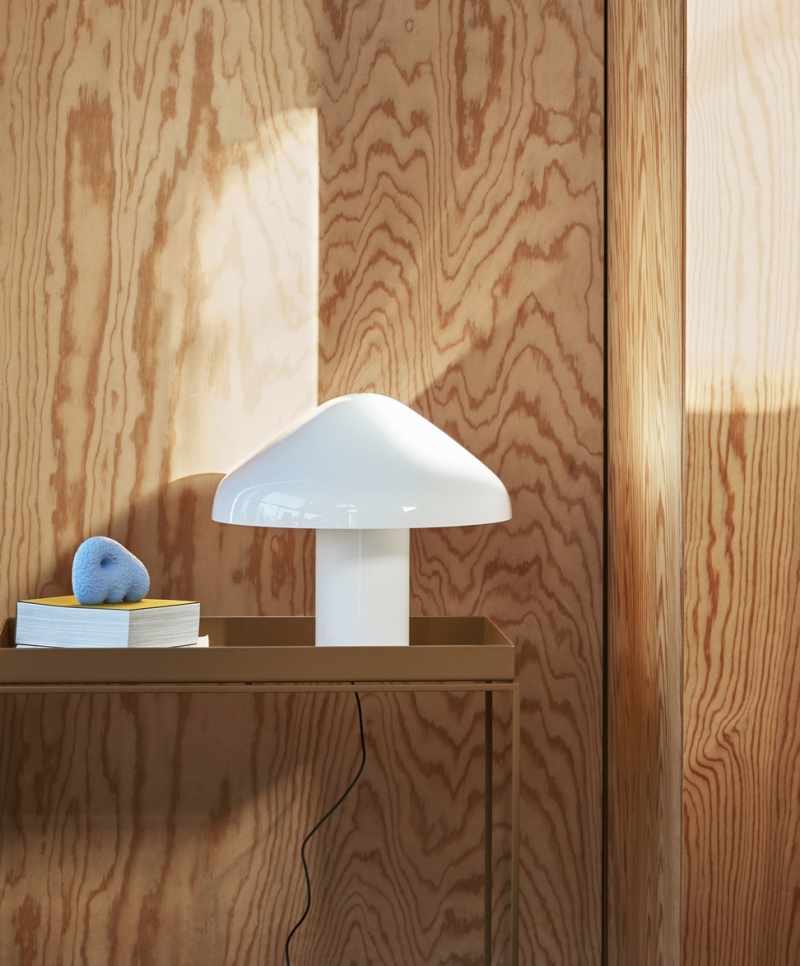 Pao Glass Table Lamp 350 white
