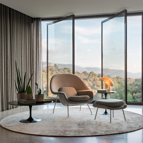 Womb Chair with Ottoman by Knoll, Knoll Furniture 