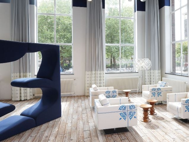 Living Tower designed by Verner Panton, Vitra living Edge 