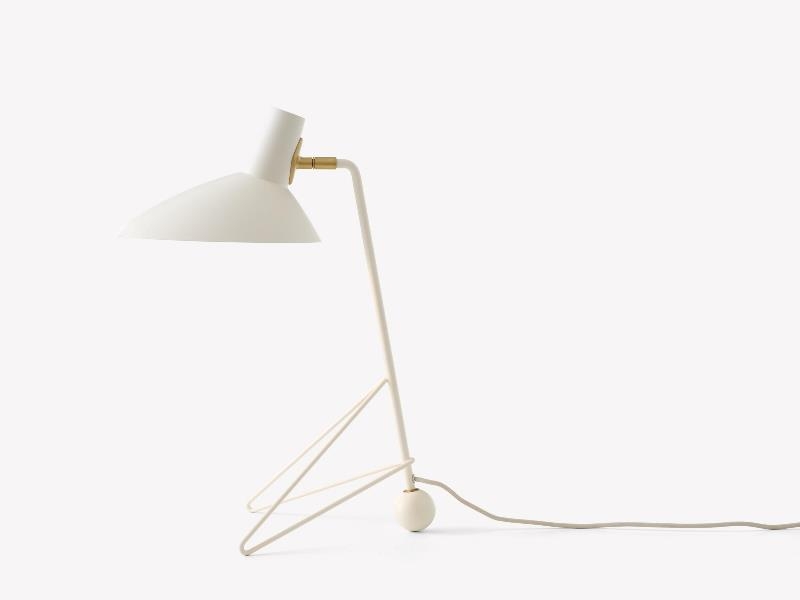 Tripod Table Lamp designed by Hvidt & Mølgaard, &Tradition Tripod Table Lamp