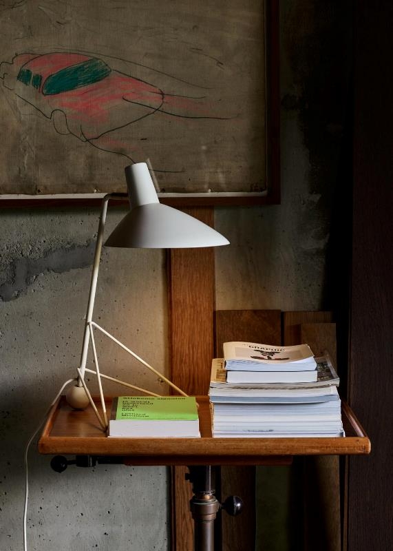 Tripod Table Lamp designed by Hvidt & Mølgaard, &Tradition Tripod Table Lamp