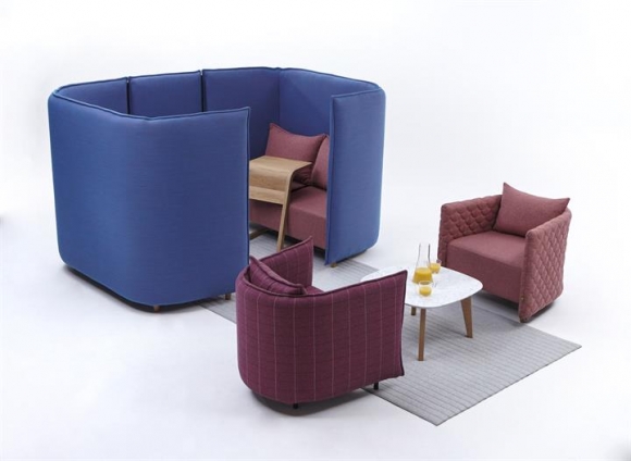 Cloud Sofa by naughtone