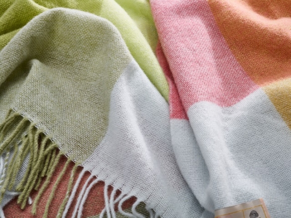 Colour Blend Blanket