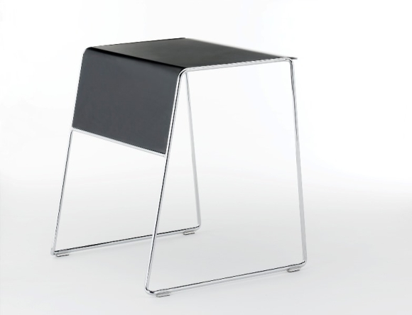 Tutor Table by HOWE