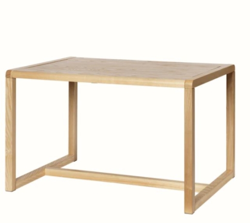 Pyramid Desk | designcraft