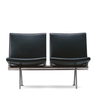 CH402 Lounge chair by Carl Hansen & Son, CH402 designed by Hans J. Wegner
