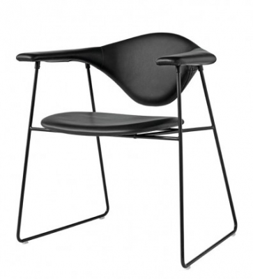 Masculo dining chair by Gubi, Gubi dining chair designed by GamFratesi