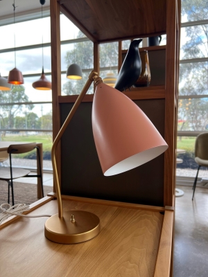 Gubi Grashoppa Table Lamp Vintage Red - Showroom Clearance stock