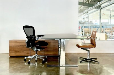 Exec V Desk